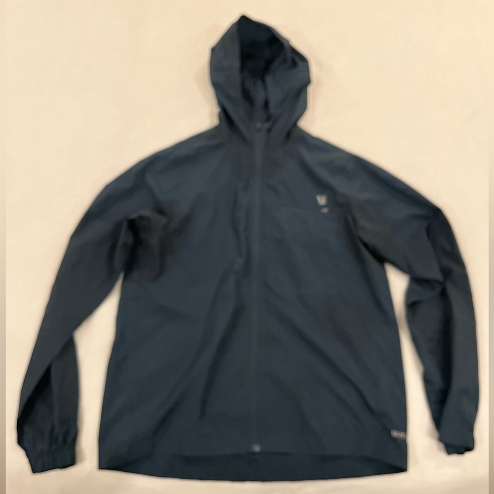 Vuori wind breaker